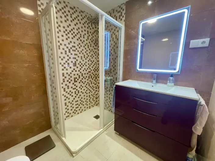 Image No.23-3 Bed Apartment for sale