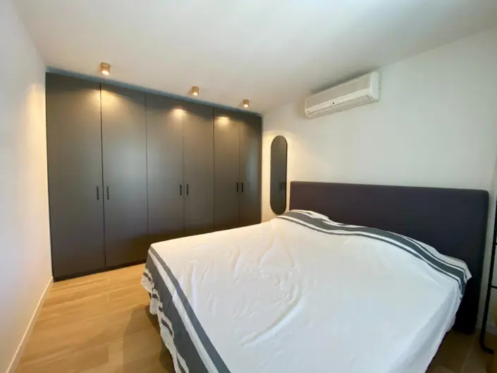 Image No.17-4 Bed Villa / Detached for sale