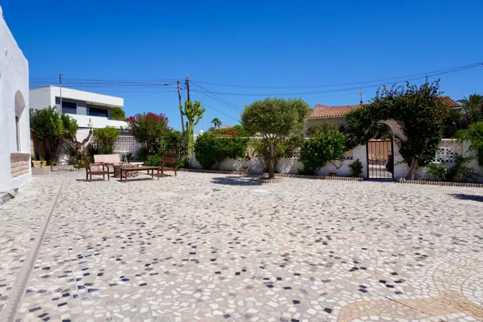 Image No.38-5 Bed Villa / Detached for sale