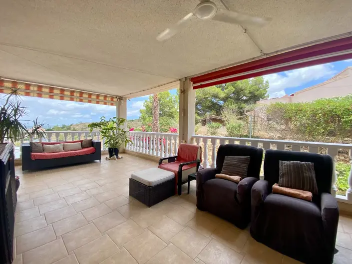 Image No.8-3 Bed Villa / Detached for sale