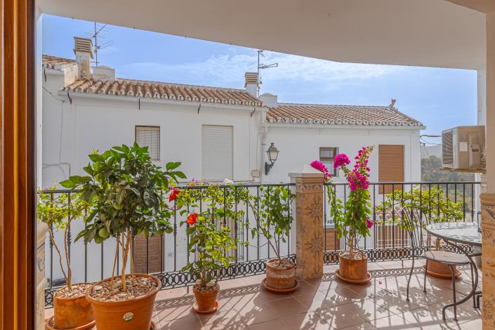 Image No.2-2 Bed Apartment for sale