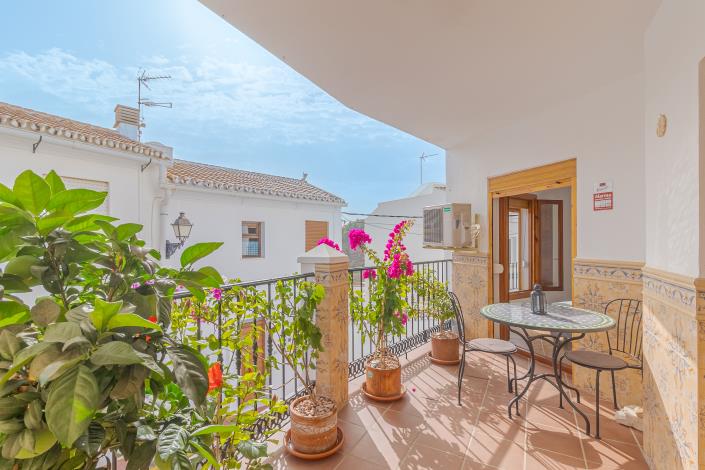 Image No.1-2 Bed Apartment for sale