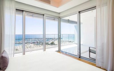 b498c66e7c600a55459f93b206bb79d45a4ee46783190