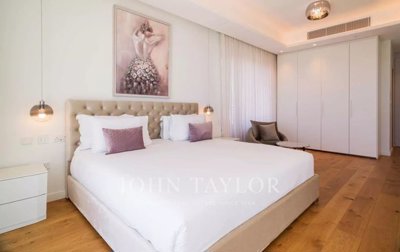 f0472787e0c435ac08a19e33b2b7483c2a1f841a5c190