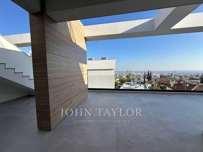 Image No.2-4 Bed Penthouse for sale