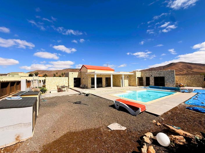 Image No.1-3 Bed Property for sale