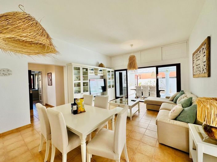 Image No.20-3 Bed Property for sale