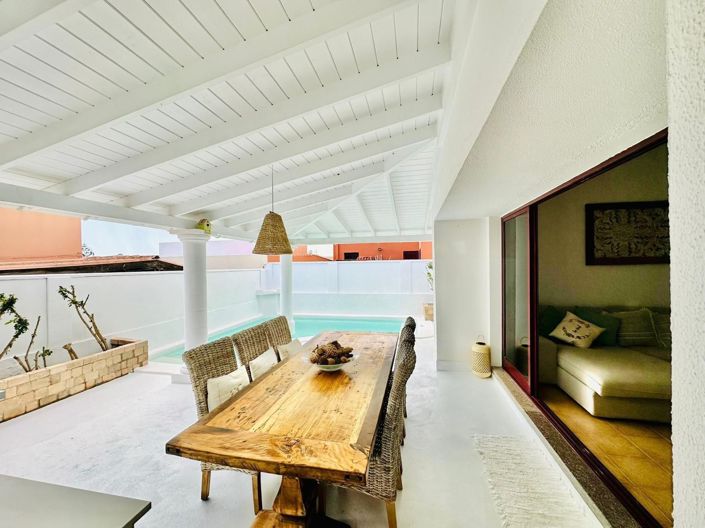 Image No.3-3 Bed Property for sale