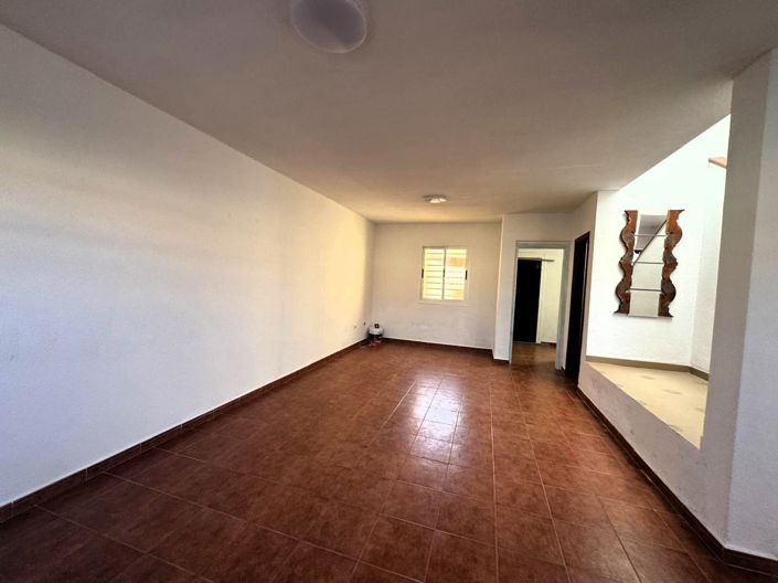 Image No.2-3 Bed Property for sale