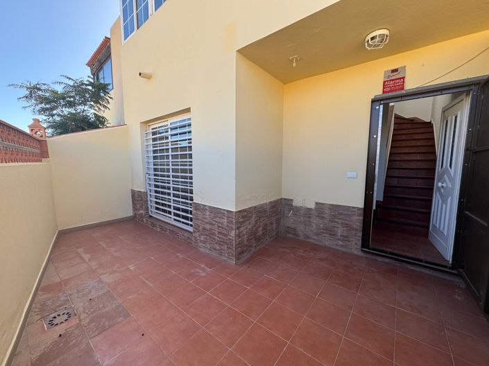 Image No.25-3 Bed Property for sale