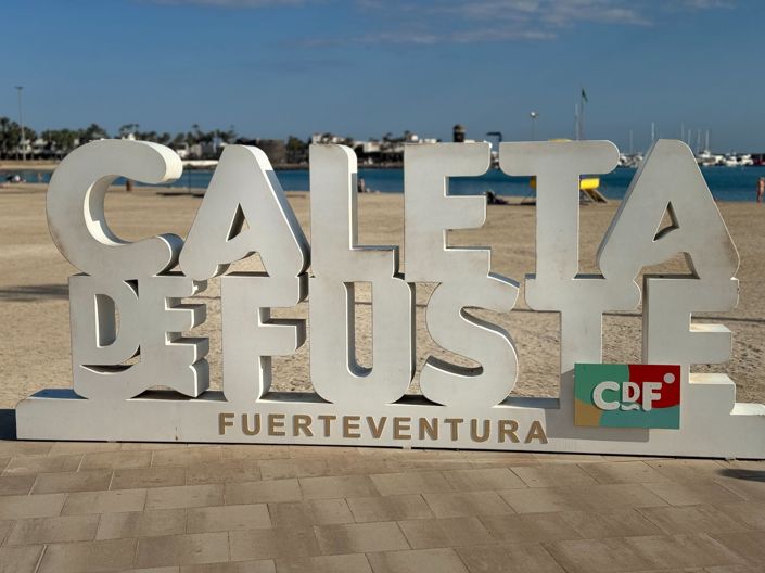 Image No.32-3 Bed Property for sale