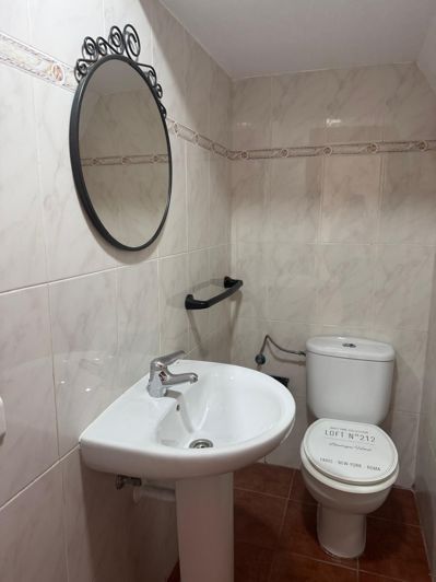 Image No.9-3 Bed Property for sale