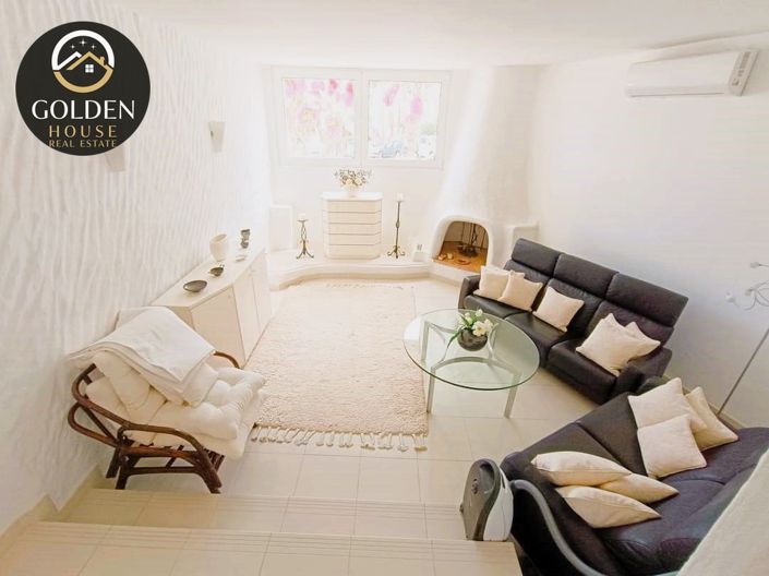 Image No.3-5 Bed Property for sale