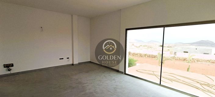 Image No.19-5 Bed Property for sale