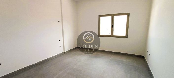 Image No.22-5 Bed Property for sale