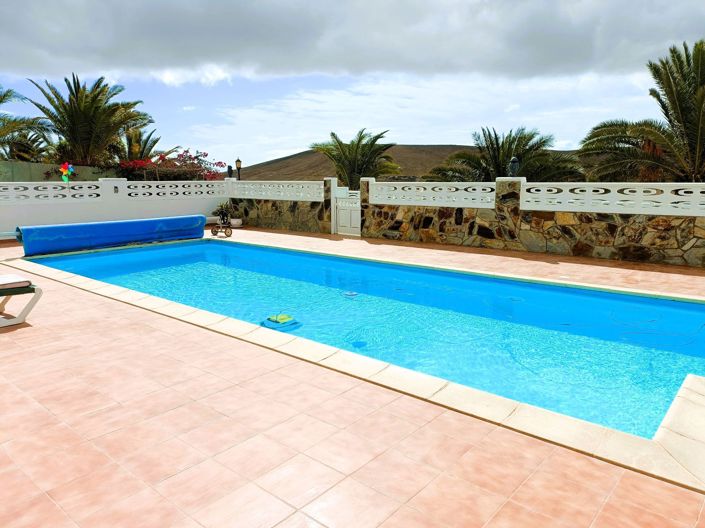 Image No.21-3 Bed Property for sale