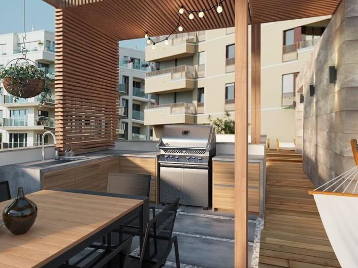 Image No.15-4 Bed Property for sale