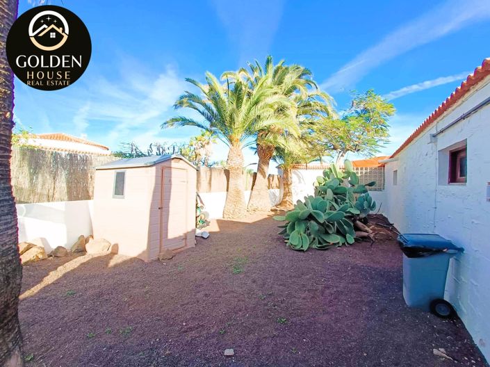 Image No.15-3 Bed Property for sale