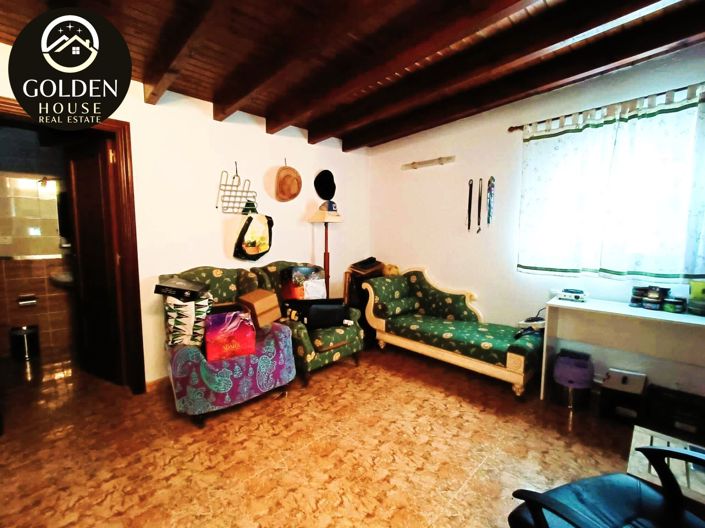 Image No.25-3 Bed Property for sale