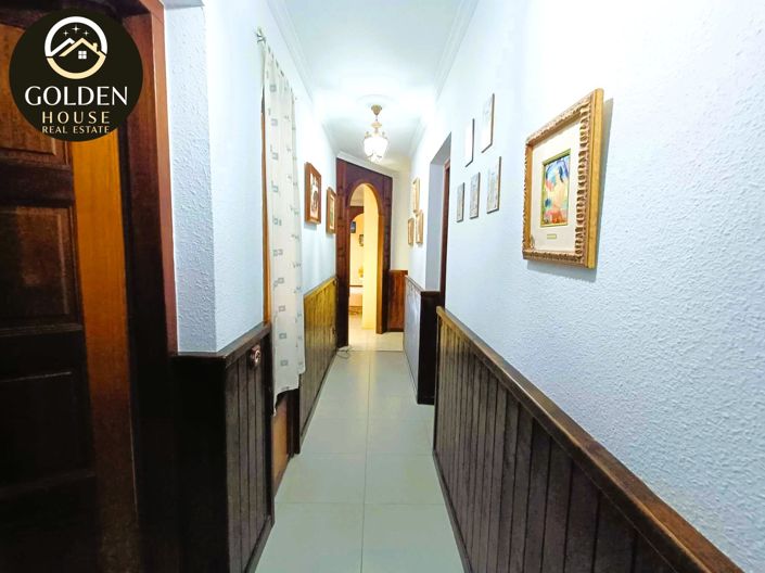 Image No.31-3 Bed Property for sale