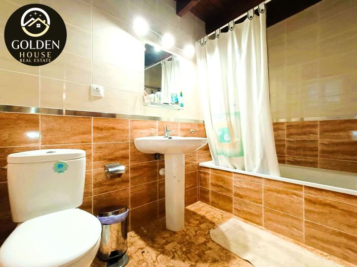 Image No.34-3 Bed Property for sale