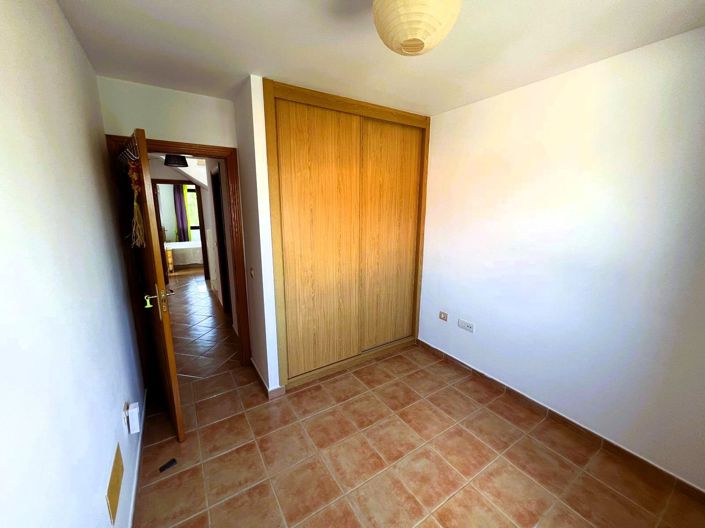 Image No.13-3 Bed Property for sale