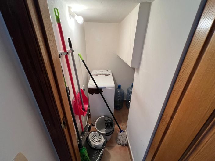 Image No.25-3 Bed Property for sale