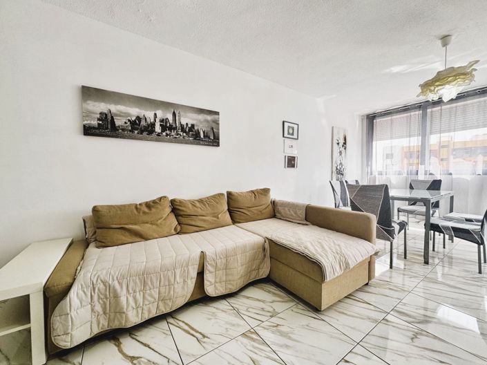 Image No.1-3 Bed Property for sale