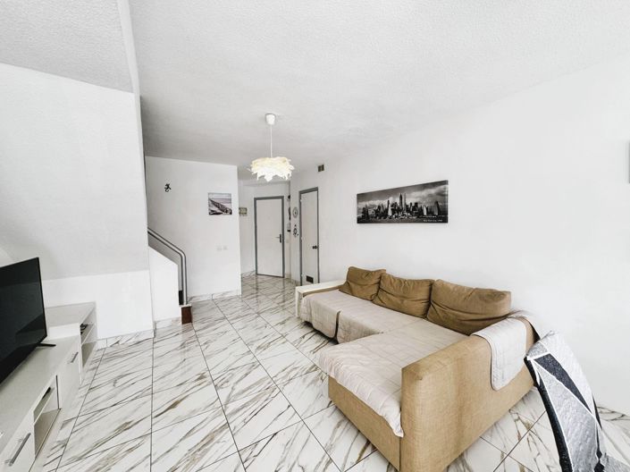 Image No.4-3 Bed Property for sale