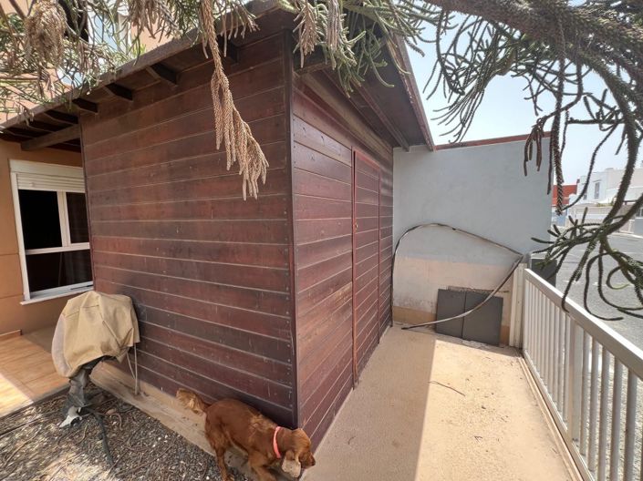 Image No.27-3 Bed Property for sale