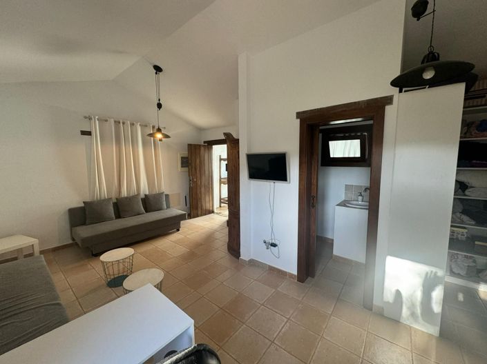 Image No.20-3 Bed Property for sale