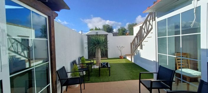 Image No.6-3 Bed Property for sale