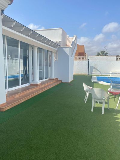 Image No.1-3 Bed Property for sale