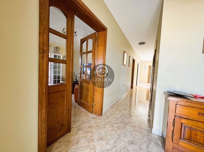 Image No.8-4 Bed Property for sale