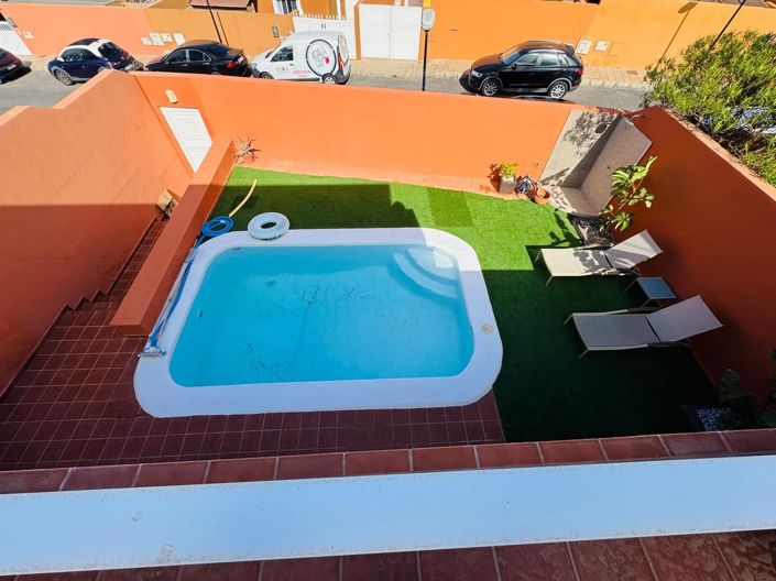 Image No.3-3 Bed Property for sale