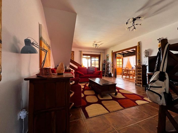 Image No.9-3 Bed Property for sale