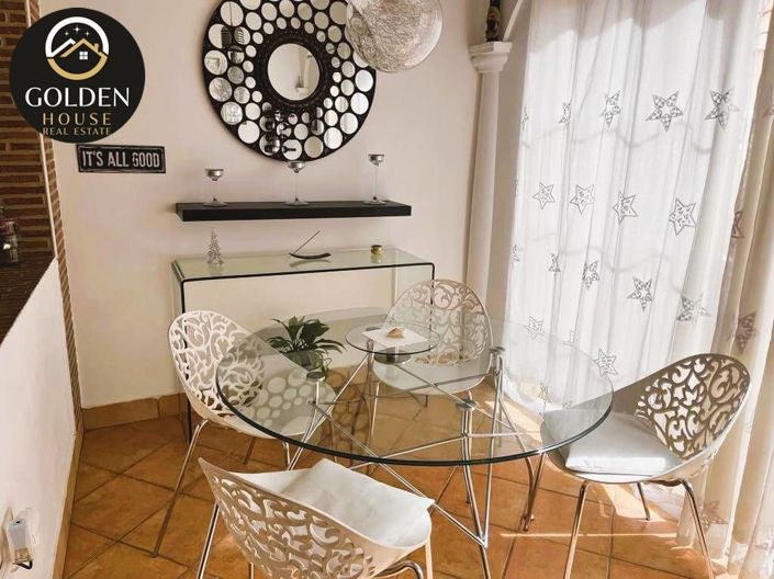 Image No.1-2 Bed Property for sale