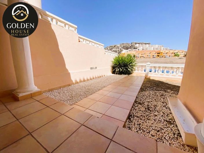 Image No.12-2 Bed Property for sale