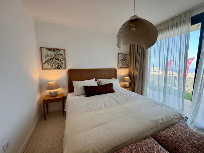 Image No.3-3 Bed Apartment for sale