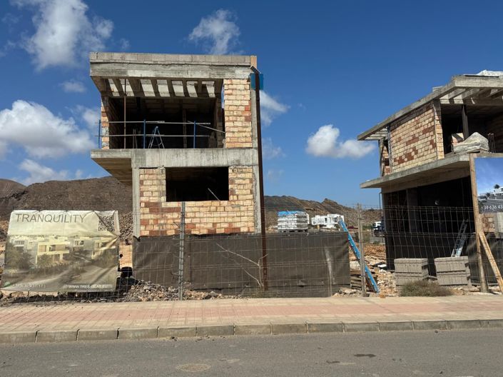 Image No.22-3 Bed Property for sale