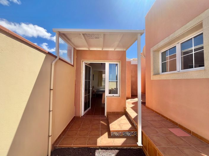 Image No.27-3 Bed Property for sale