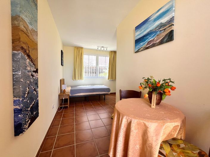 Image No.28-3 Bed Property for sale