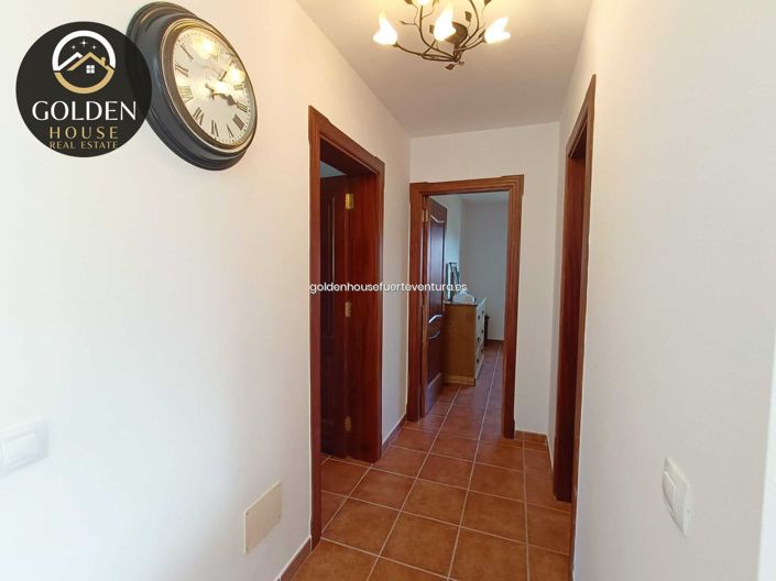 Image No.12-3 Bed Property for sale