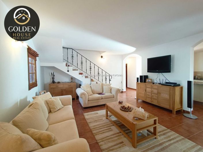 Image No.4-3 Bed Property for sale