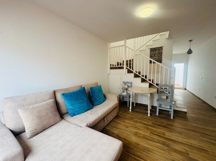 Image No.1-2 Bed Property for sale