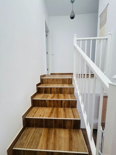 Image No.19-2 Bed Property for sale