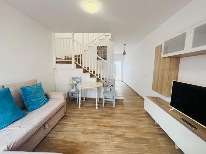 Image No.4-2 Bed Property for sale