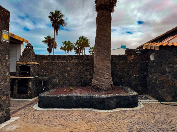 Image No.45-4 Bed Property for sale