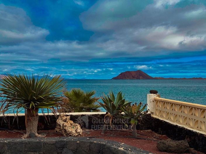 Image No.54-4 Bed Property for sale