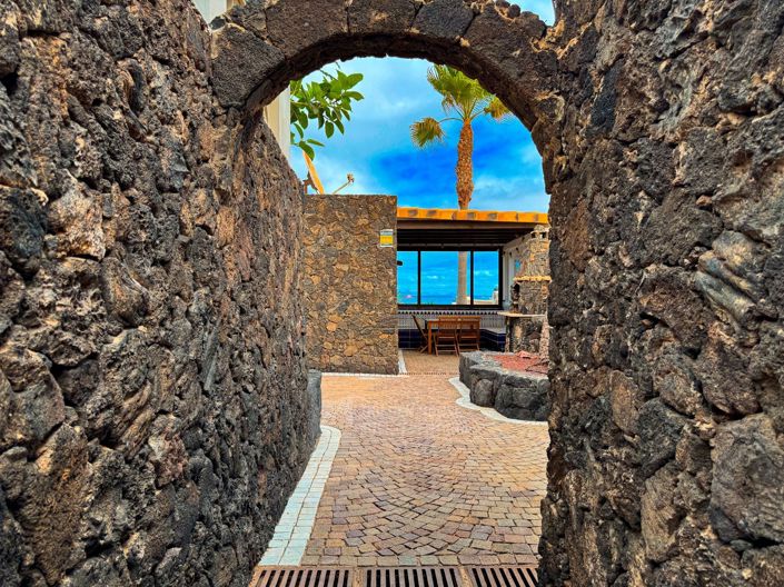 Image No.9-4 Bed Property for sale